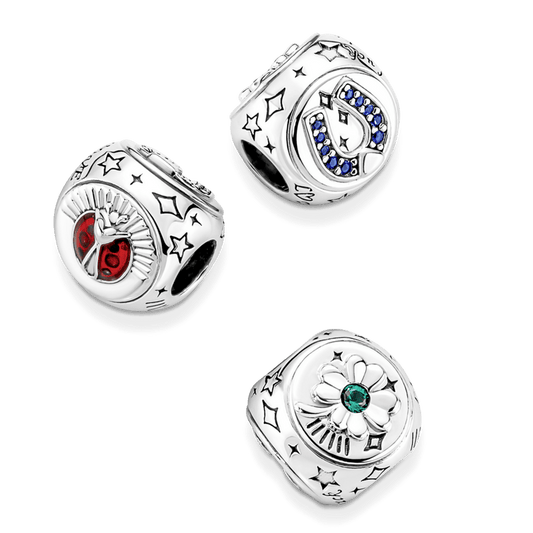 Charm de Tres Lados Trevo, Ferradura e Joaninha