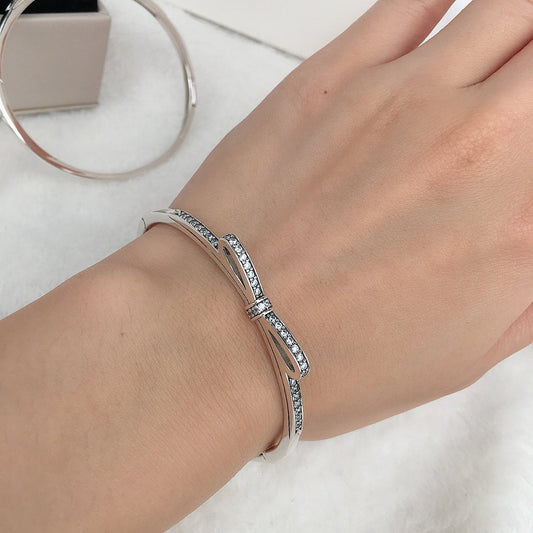 Pulseira Rígido Laço Brilhante