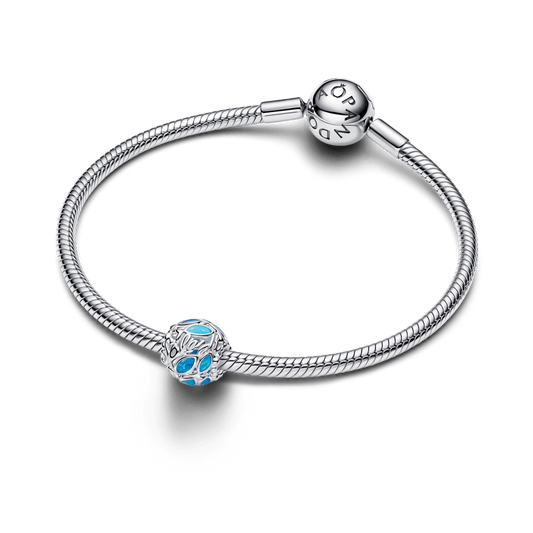 Charm Prata Redondo Peixes Em Esmalte Azul