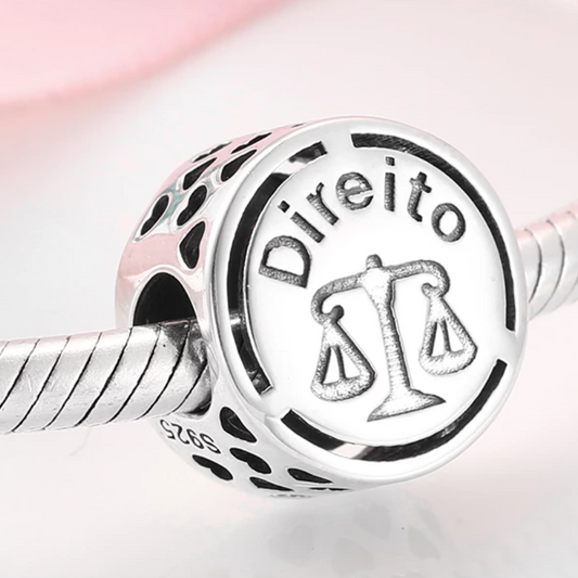 Charm Profissões - Direito