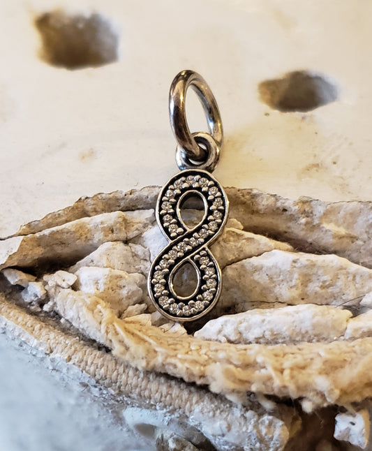 Charm Símbolo do Infinito