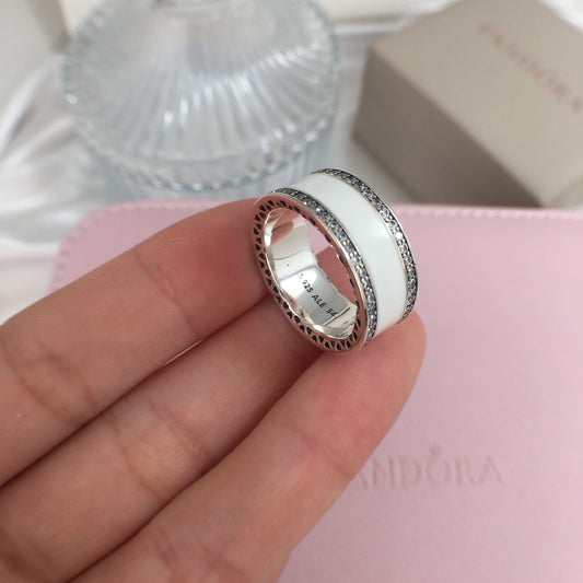 Anel Corações Radiantes Grande