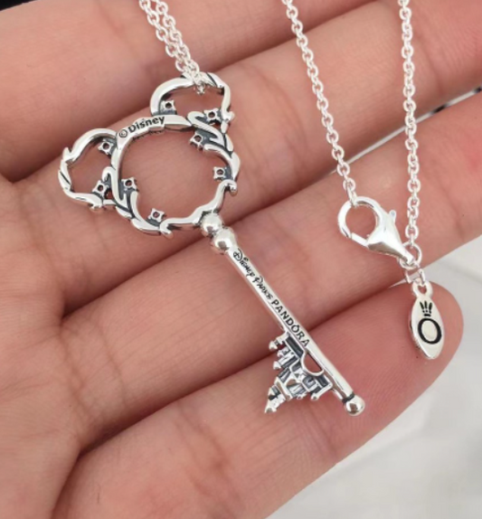 Colar Chave Castelo da Fantasia