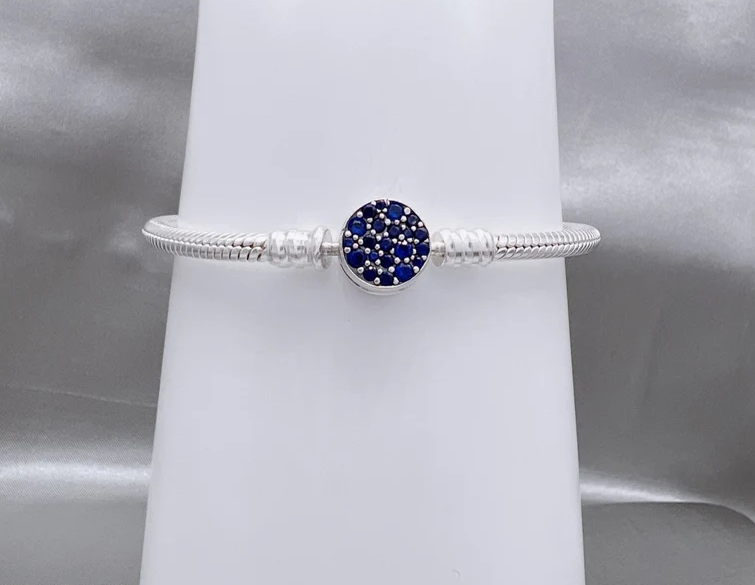 Pulseira de Corrente com Fecho de Disco Azul Brilhante