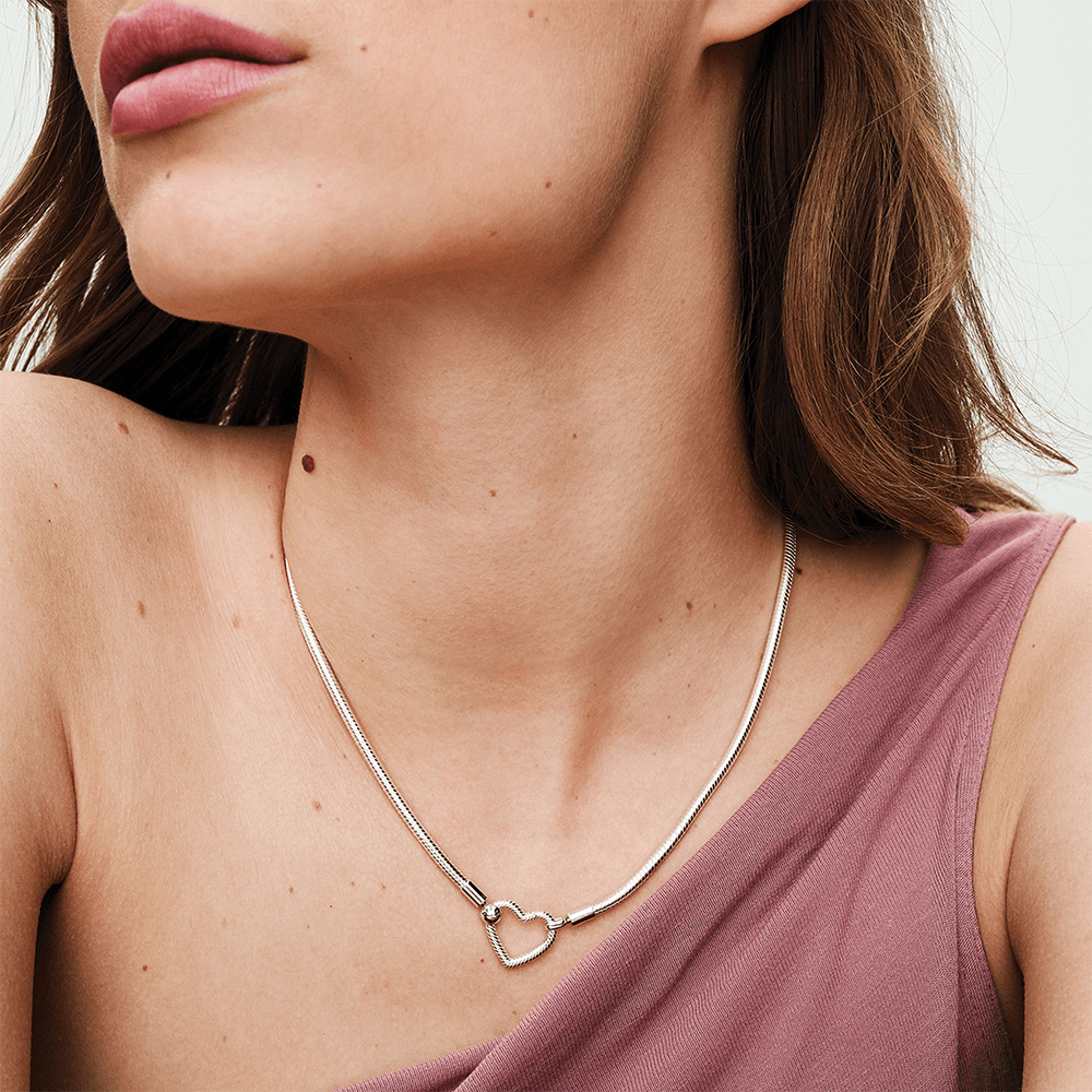 Colar De Prata Corrente Em Trama E Fecho De Coracao