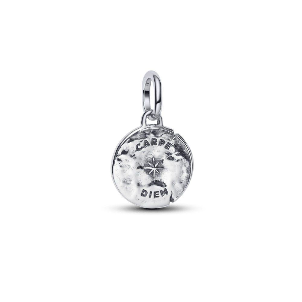 Charm Medalhão Caveira Carpe Diem Prata