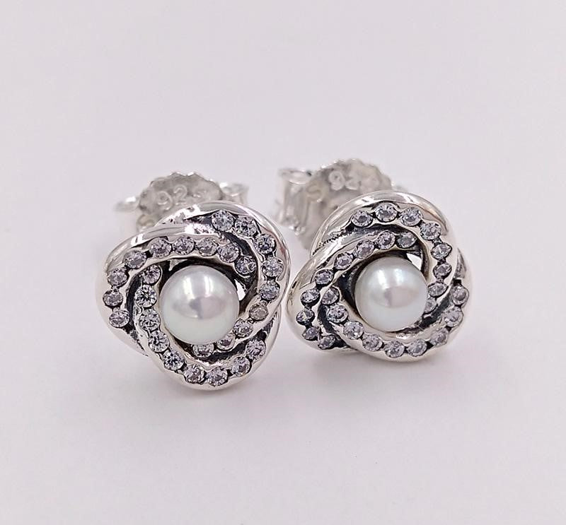 Brinco Luminous Love