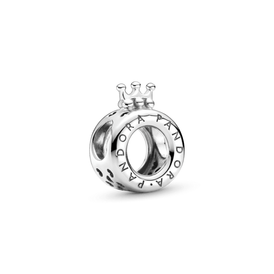 Charm Coroa em O Signature