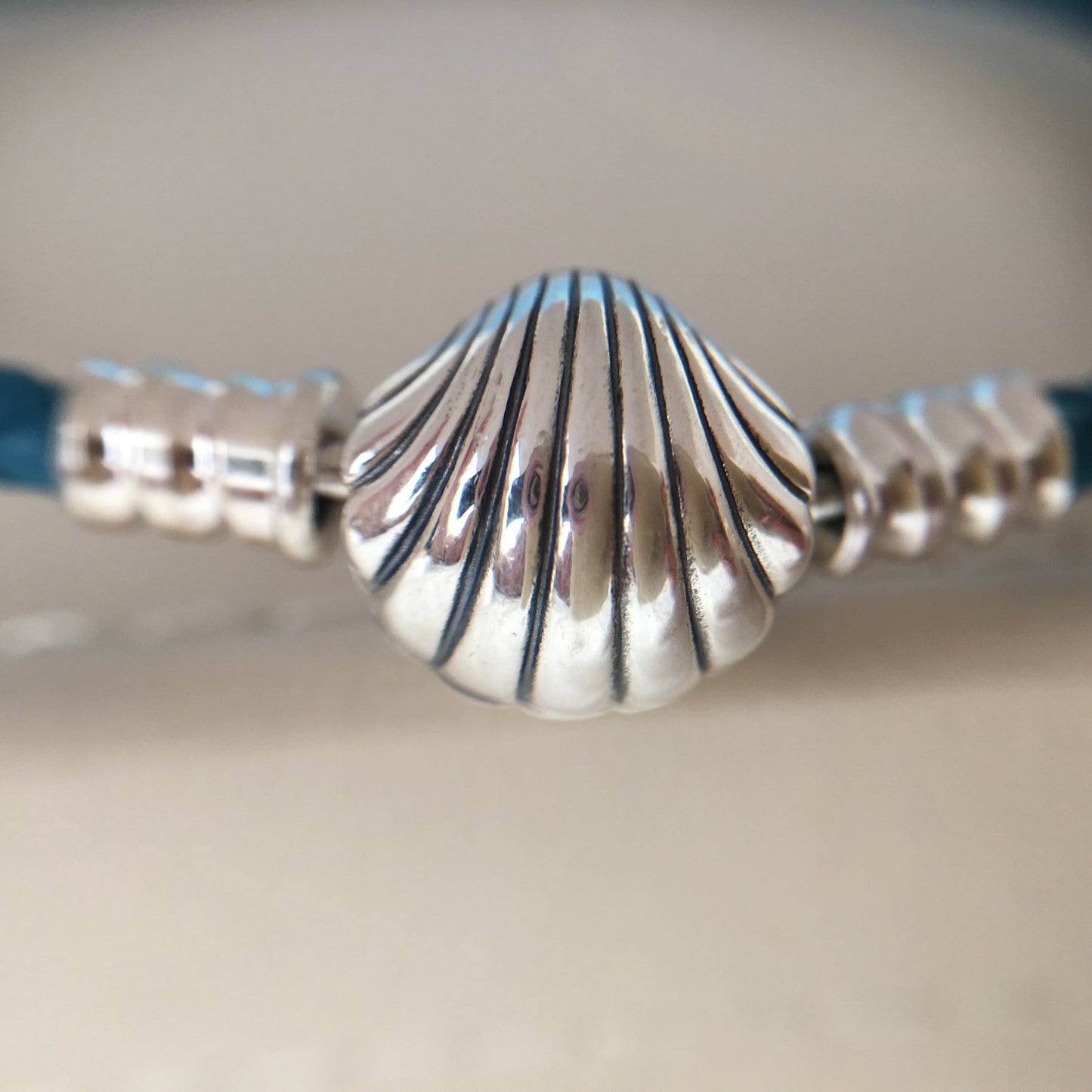 Pulseira Couro Concha do Mar