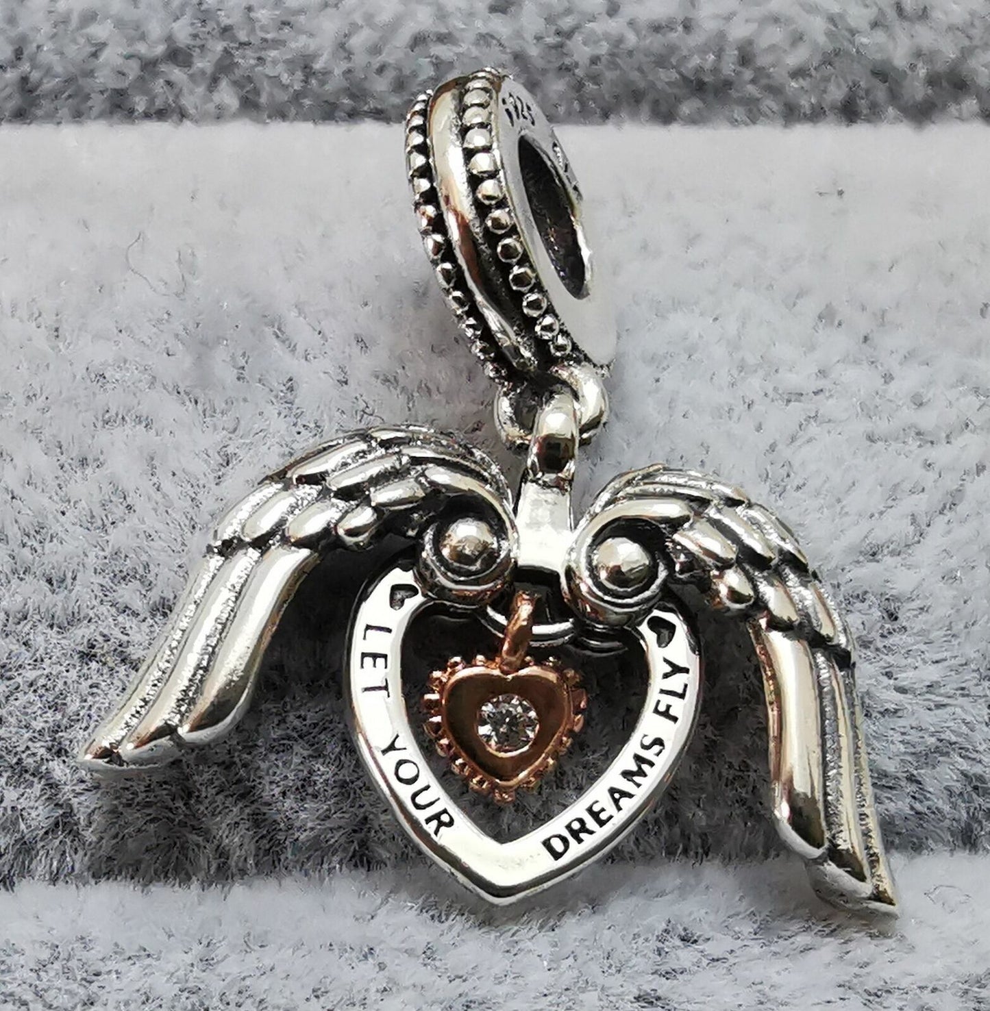 Charm Pendente Asas De Anjo - Charm Club Edição 2021