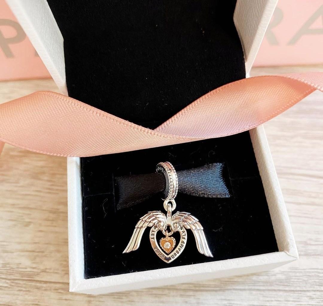 Charm Pendente Asas De Anjo - Charm Club Edição 2021