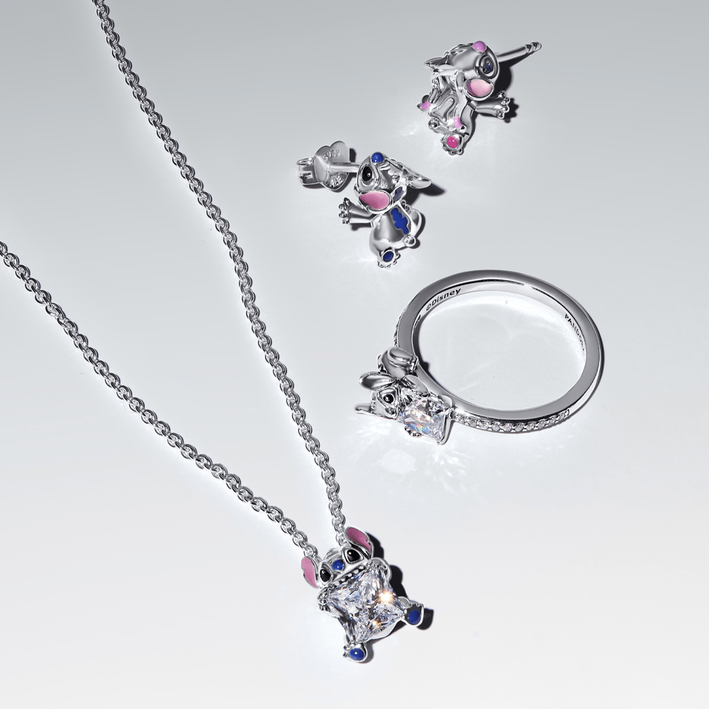 Brinco Prata Disney Stitch e Angel Pequeno