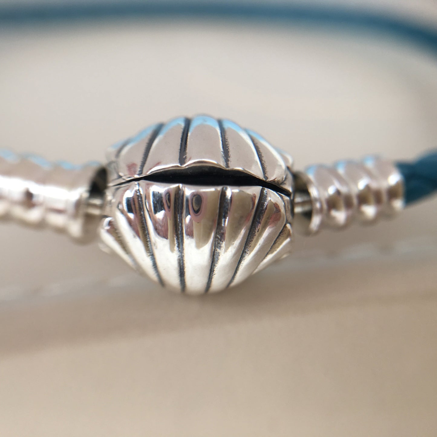 Pulseira Couro Concha do Mar