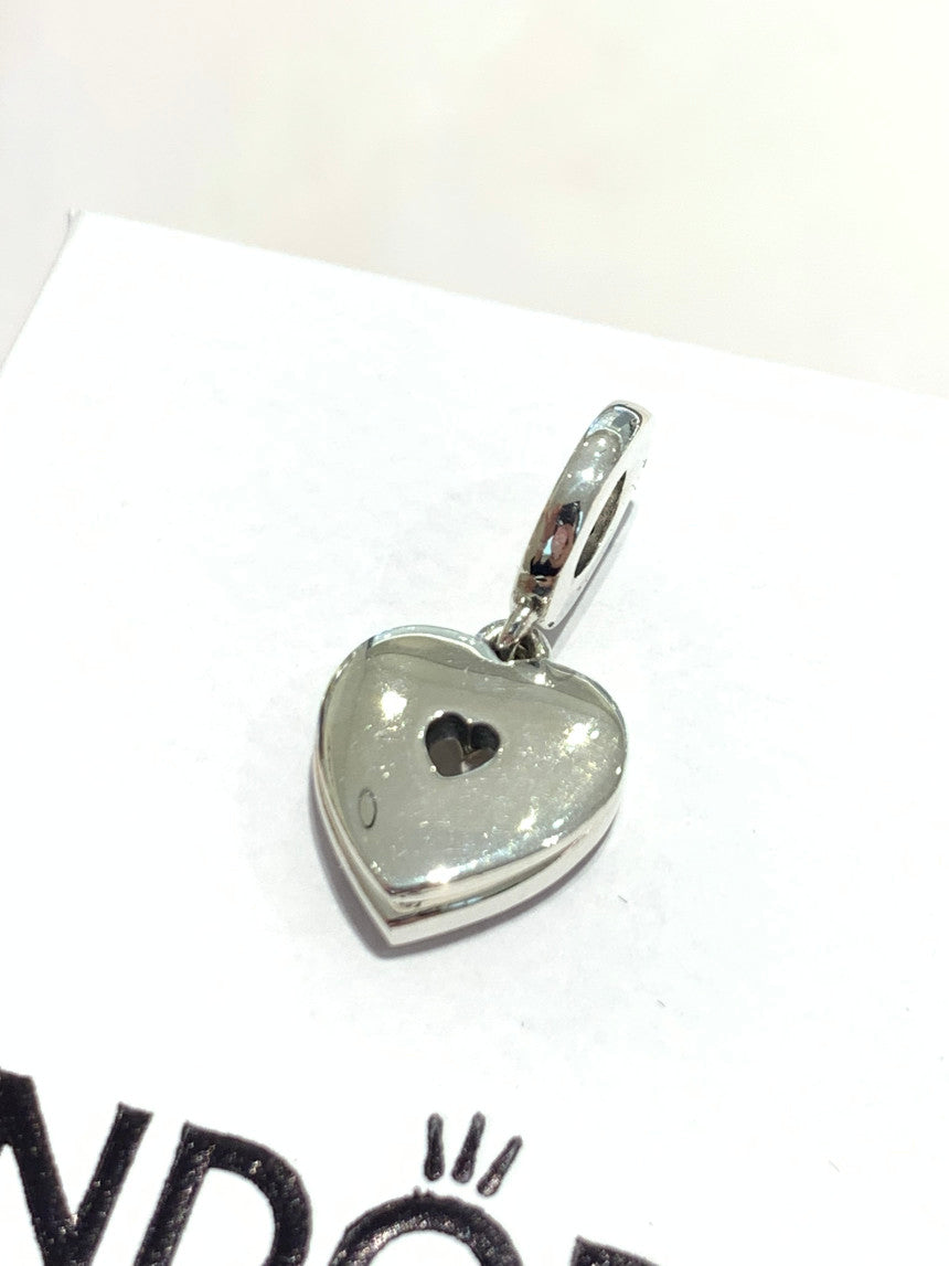 Charm Pendente Duplo Coração Branco Perolado