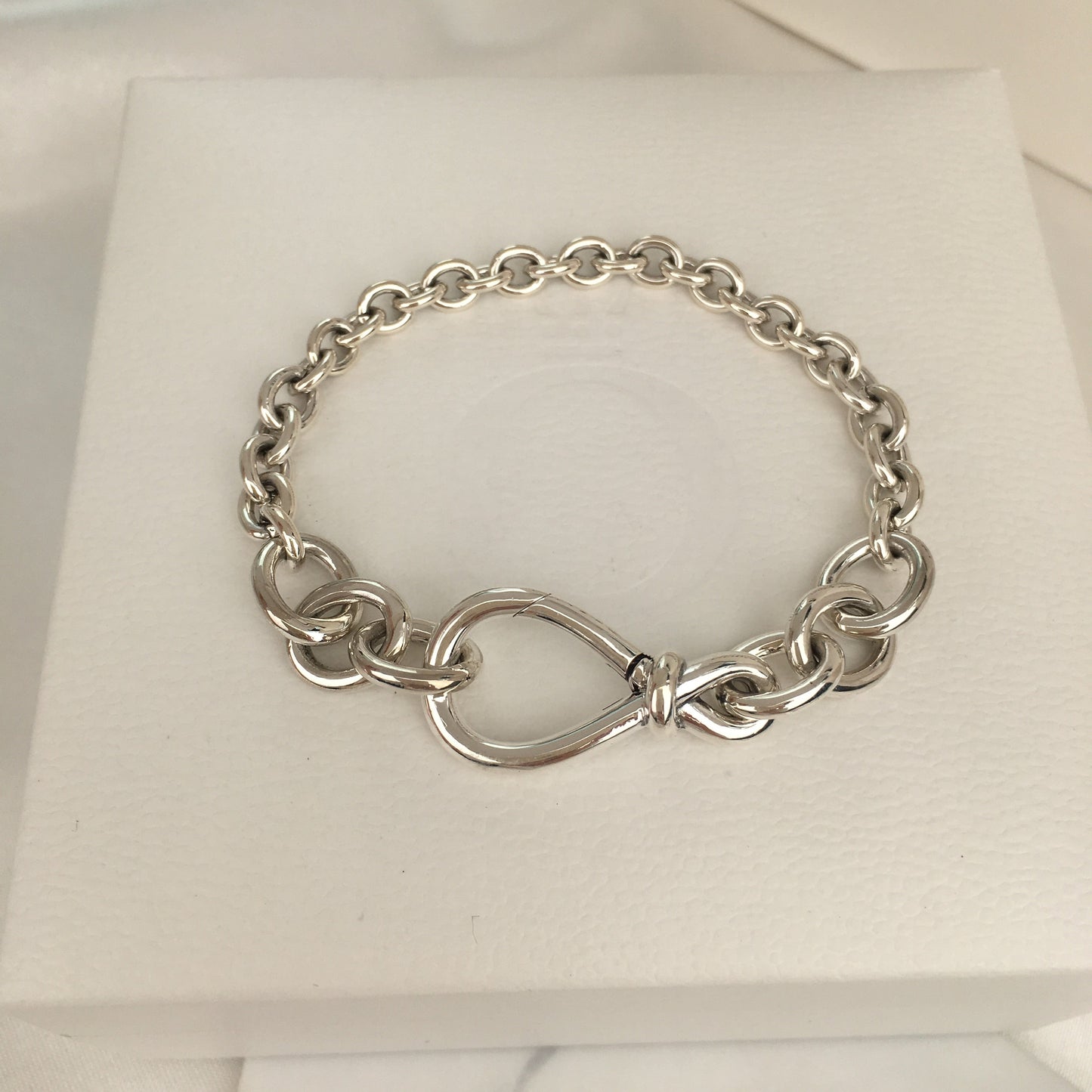 Pulseira Fecho Infinito Assimetrico