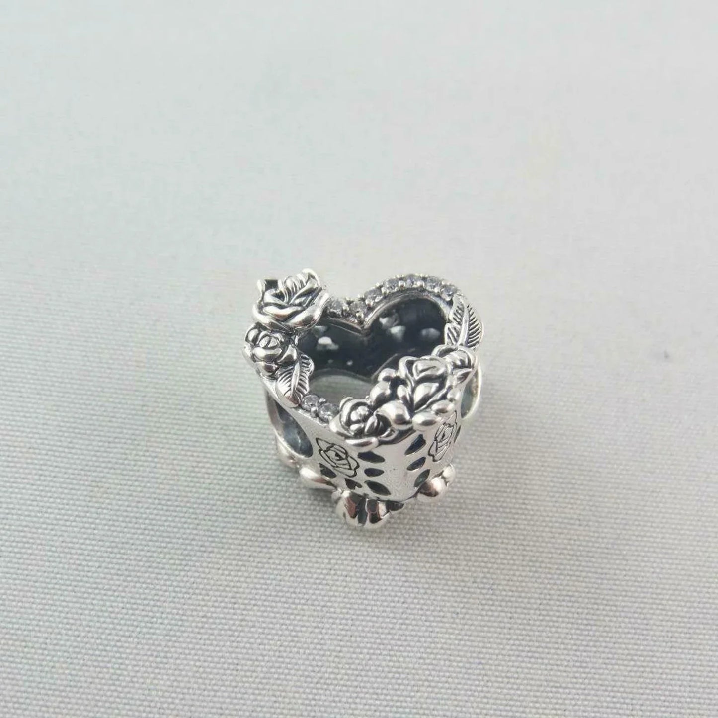Charm Coração Aberto E Rosas