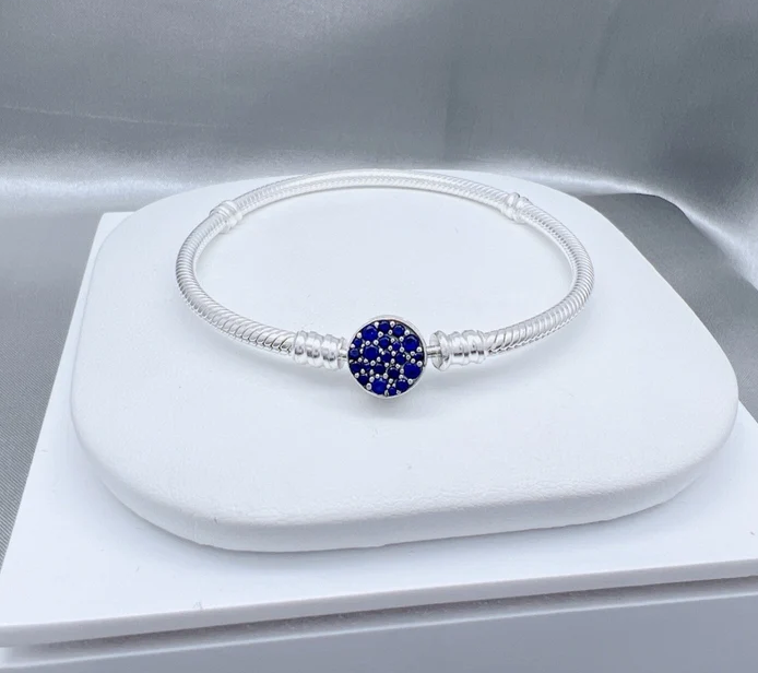 Pulseira de Corrente com Fecho de Disco Azul Brilhante