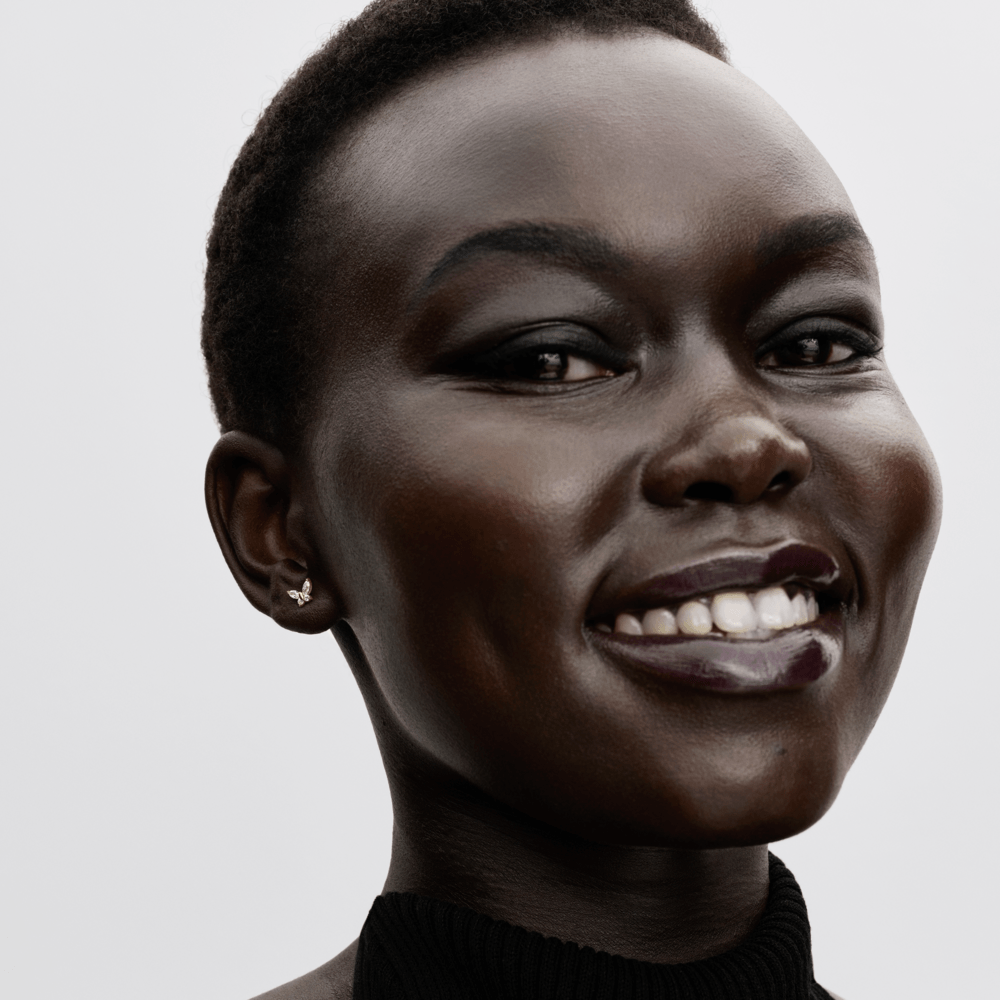 Brinco Pequena Borboleta Brilhante