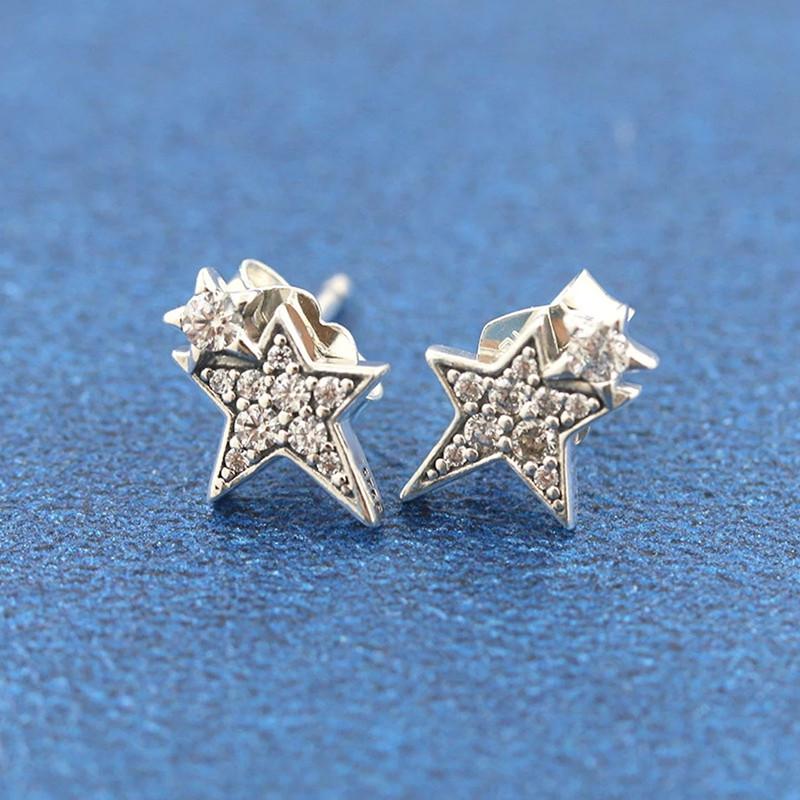 Brincos de Estrelas Assimétricas Cintilantes