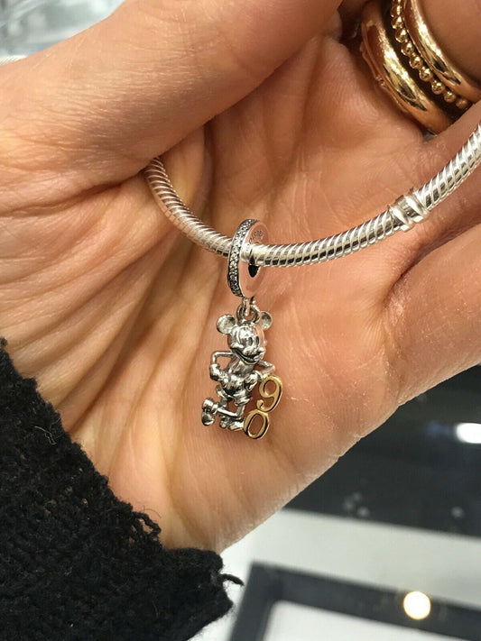 Charm pendente  90º AniversÔrio Mickey