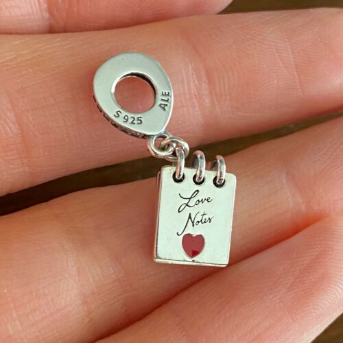 Charm Notas de amor coração vermelho eu te amo